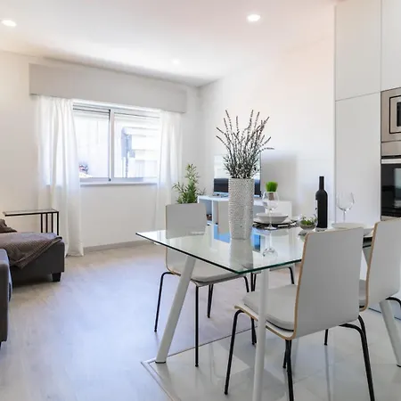 Apartment Delightful Bombarda By Unique Hosts *